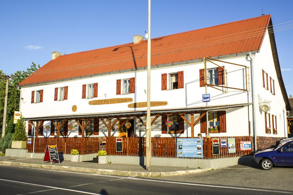Pension U Pristavu Pomezi nad Ohri Eksteriør bilde